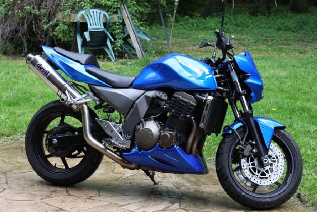Kawasaki z750 (z750r, z750s): review, history, specs - bikeswiki.com, japanese motorcycle encyclopedia