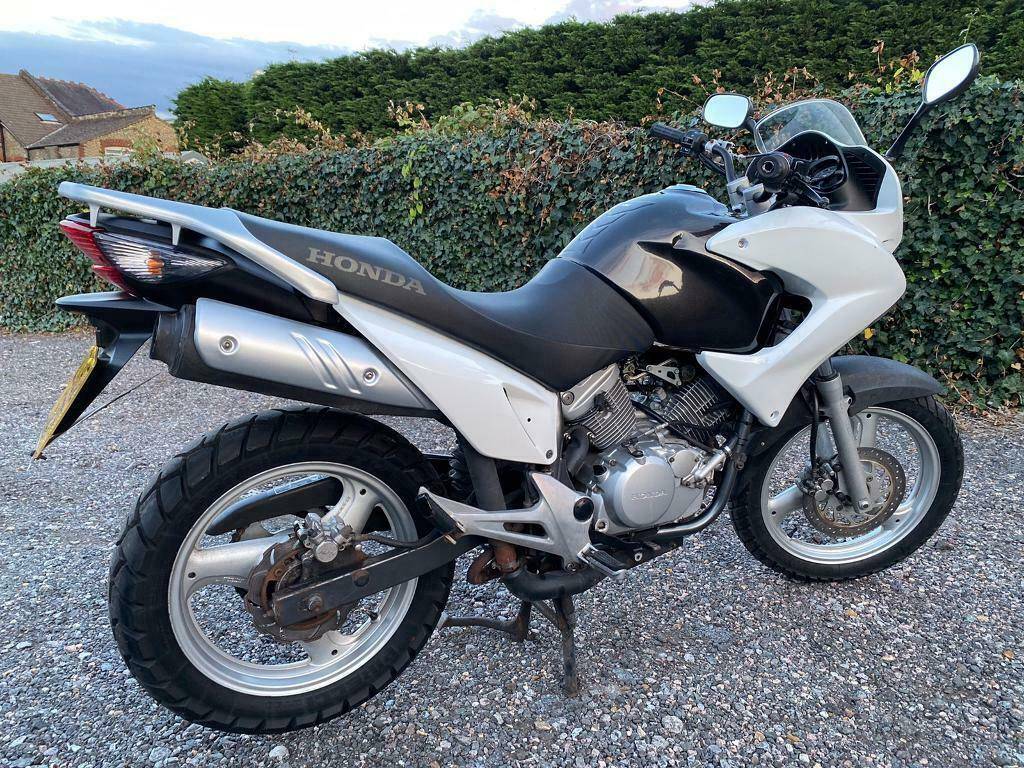 Honda xl125v varadero (2001 - 2009) review
