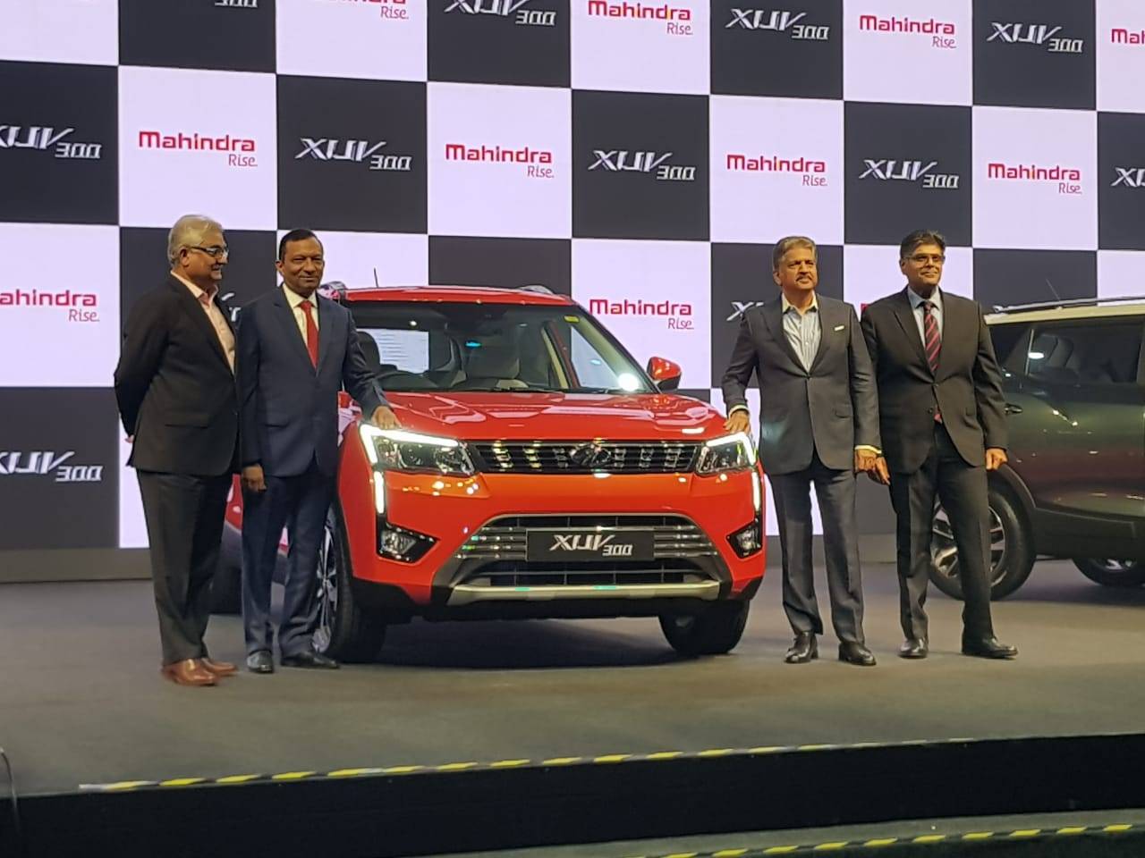 Ford подружился с индийской mahindra