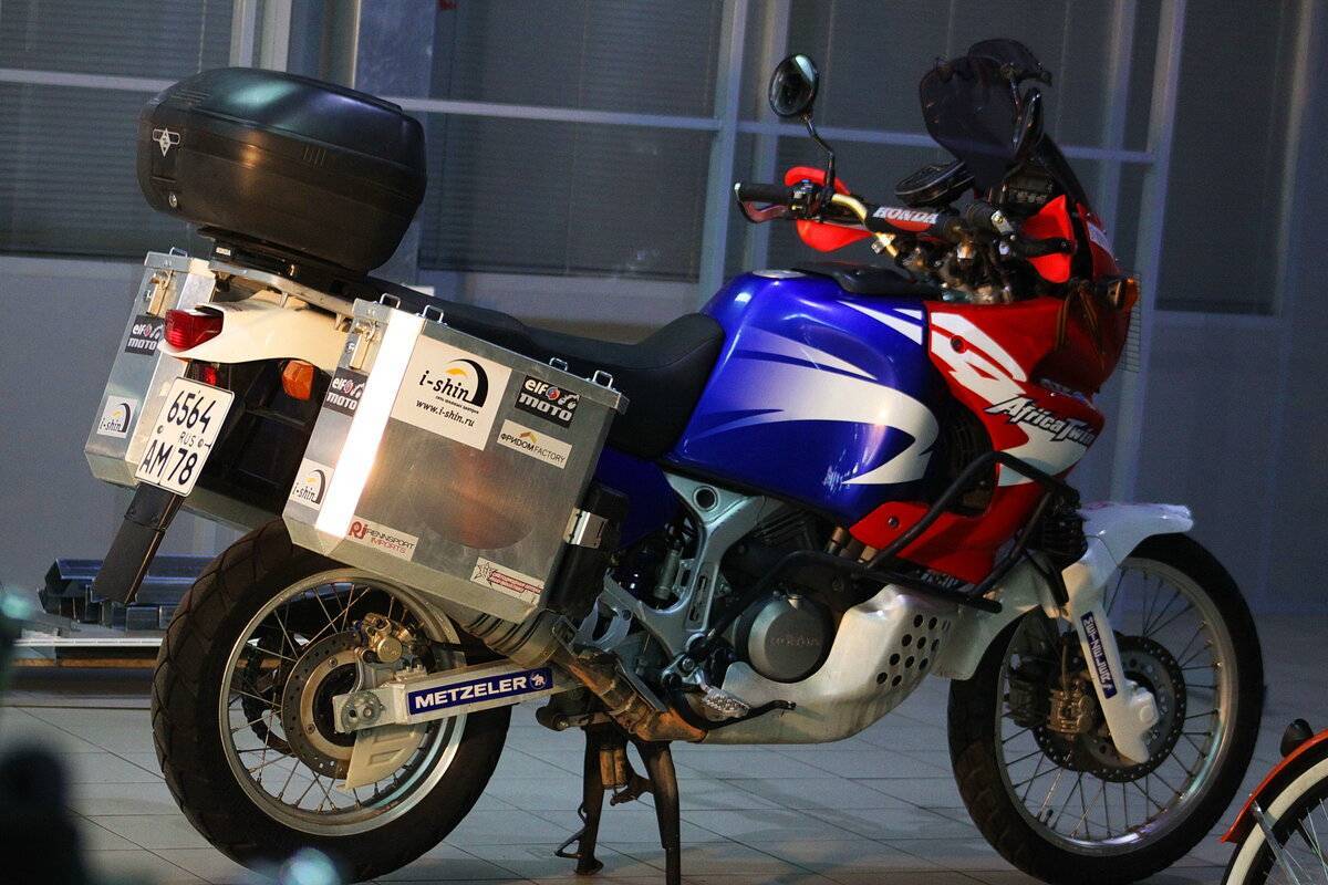 Honda Africa Twin 750 2000