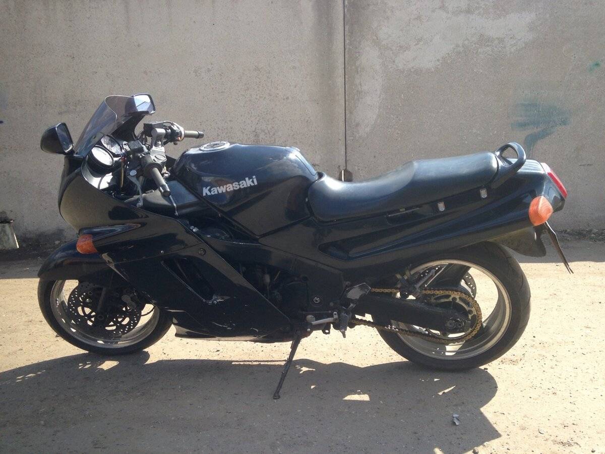 Kawasaki zzr400 (zx400k, zx400n): review, history, specs