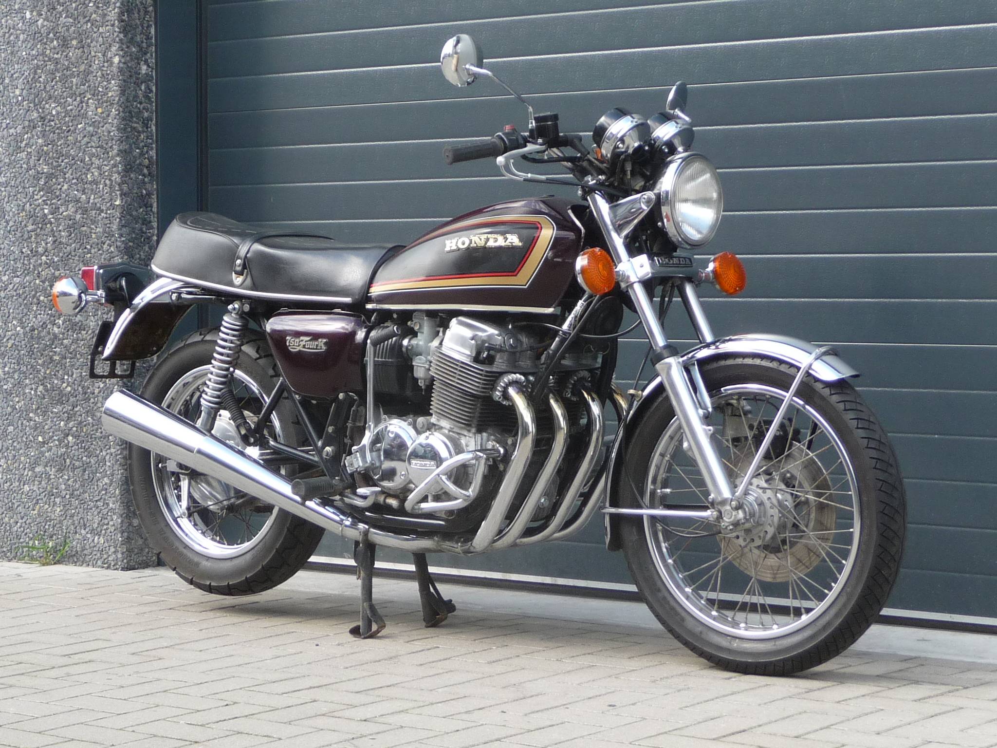 Perfection: 1970 honda cb750 four - motorcycle classics