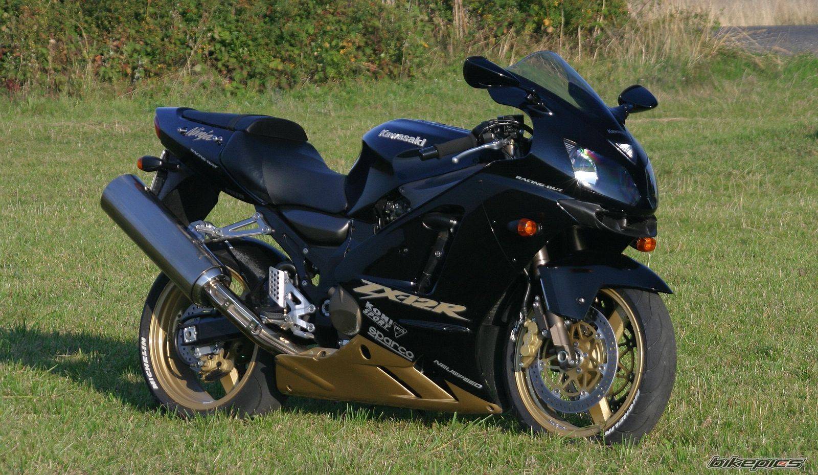 Мощный мотоцикл kawasaki zx-12r: обзор, технические характеристики, отзывы | ⚡chtocar