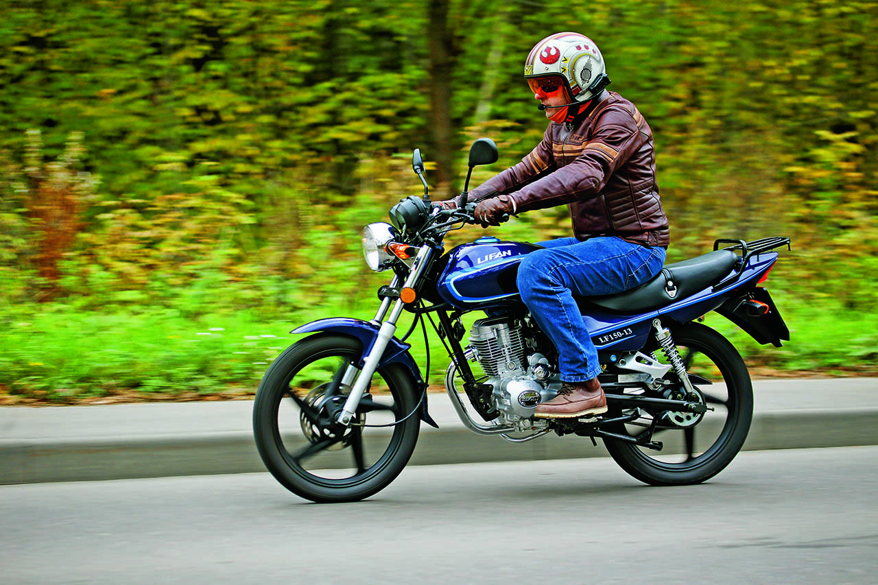 Сельский кайф: обзор bajaj bm 150 boxer 2022