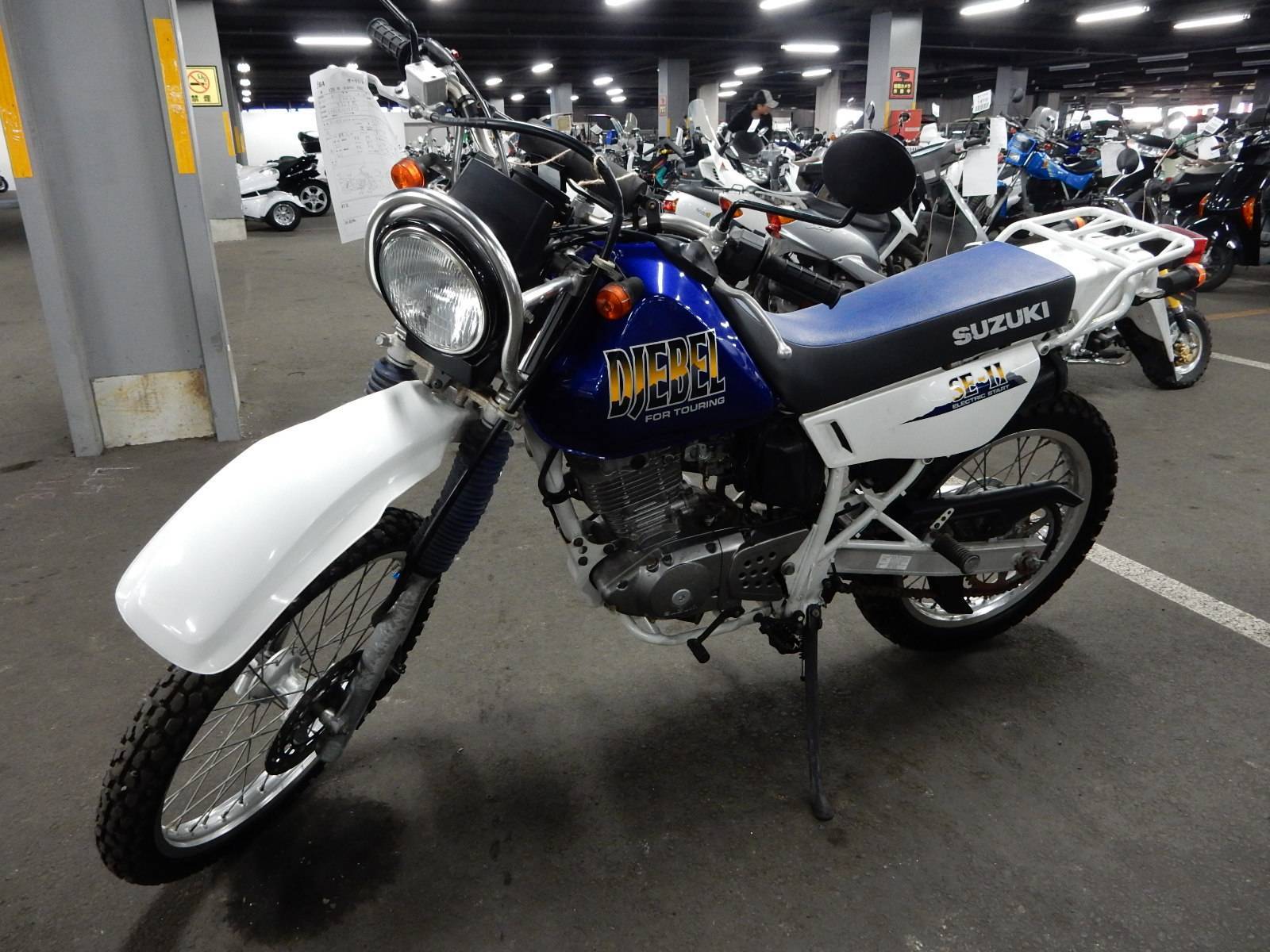 Suzuki dr250-500
