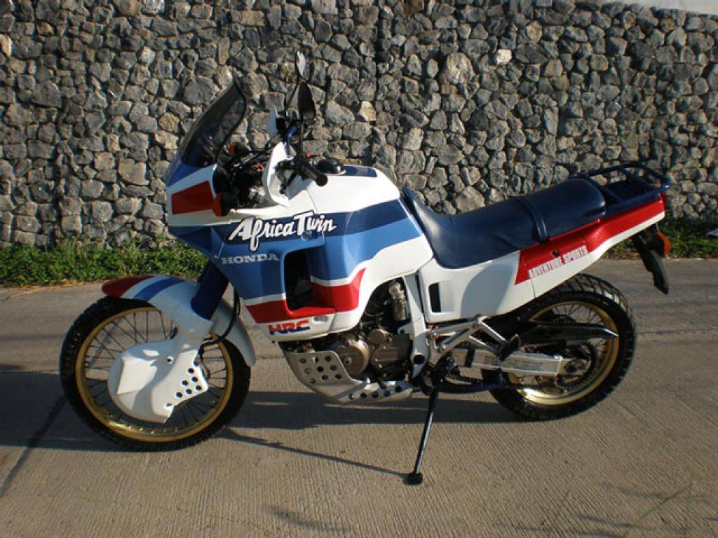 Мотоцикл honda xrv 750 africa twin: обзор, технические характеристики | ⚡chtocar