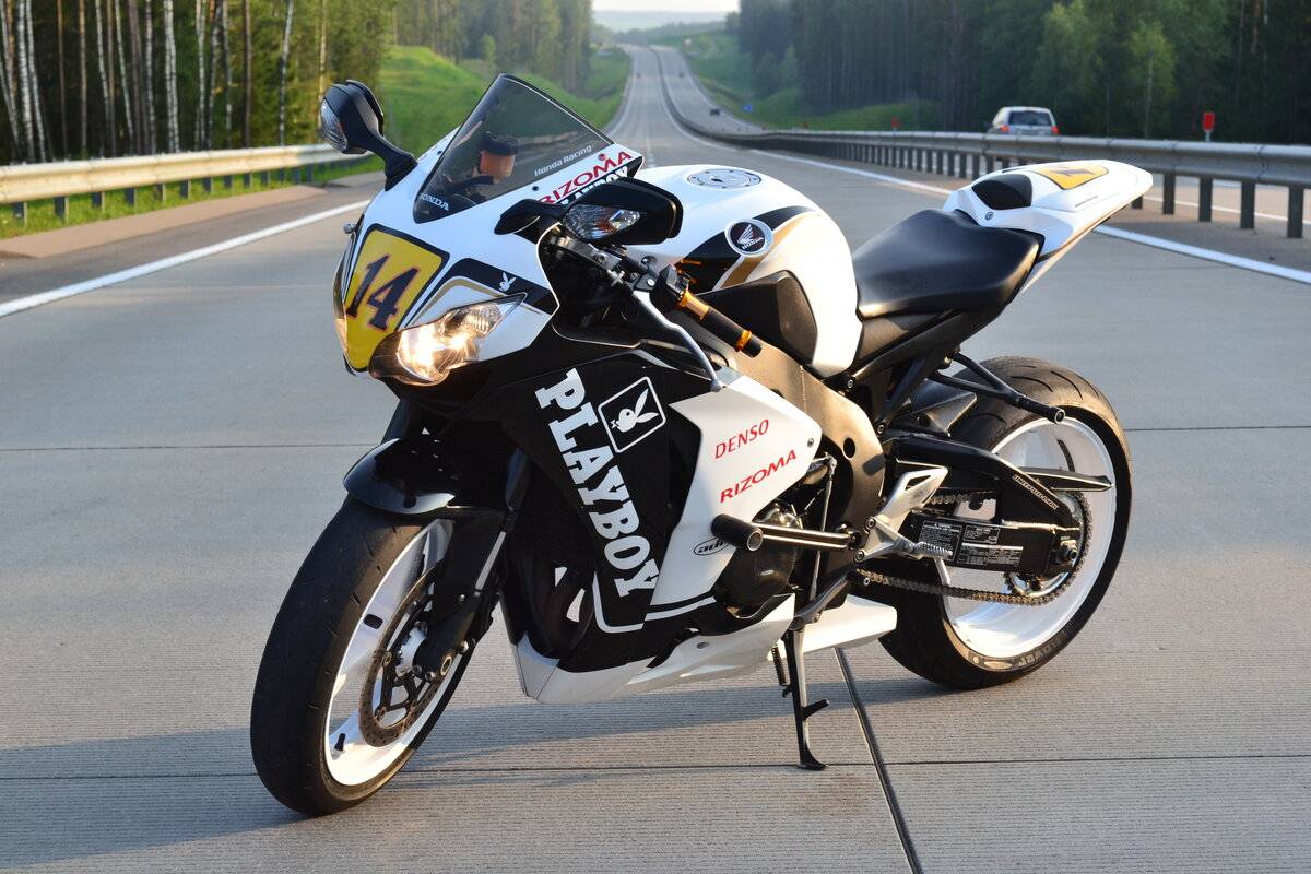 Honda cbr 600 f4i - универсальный спортивно-туристический мотоцикл