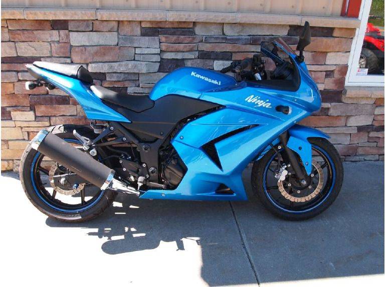Мотоцикл kawasaki ninja 250r 2008: разбираем основательно