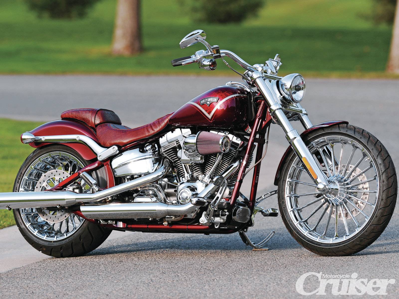 Информация по мотоциклу harley-davidson cvo breakout