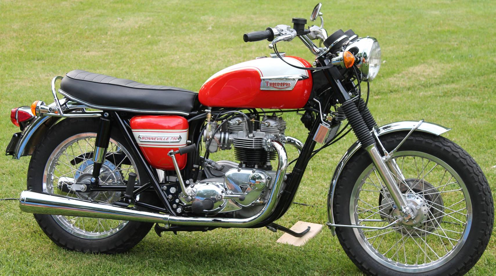 Триумф бонневиль t140 - triumph bonneville t140