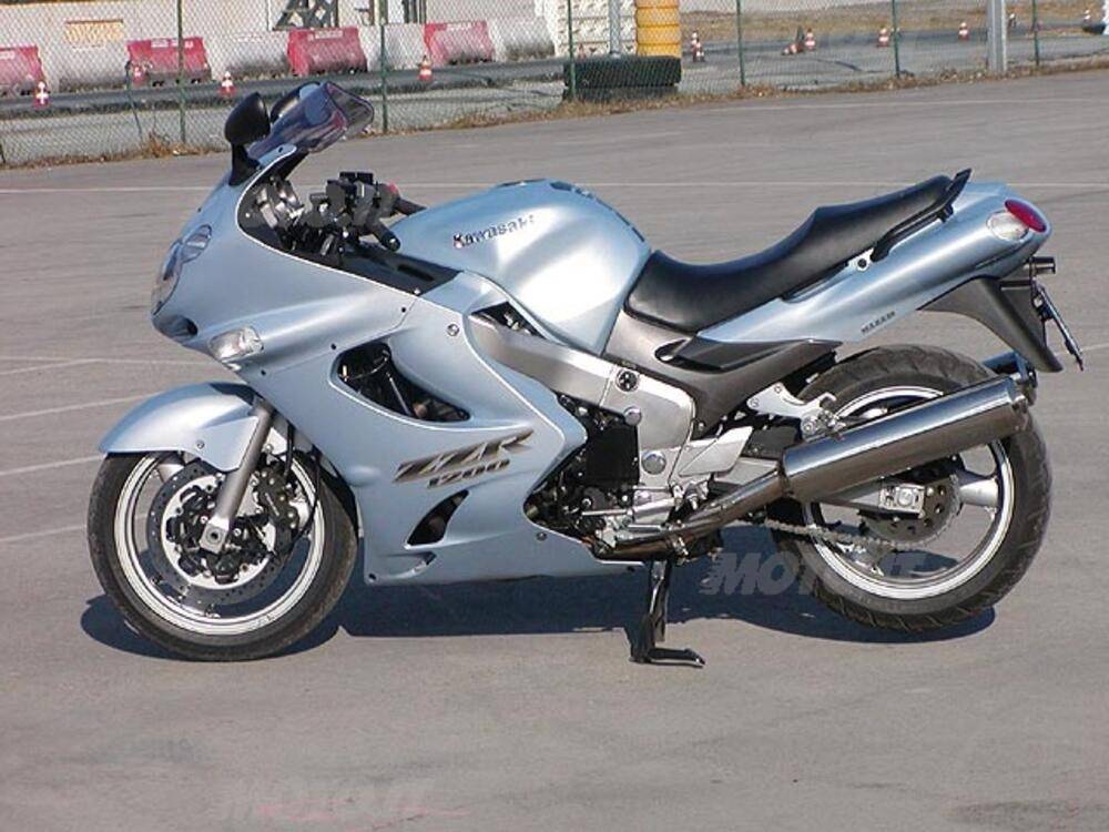 Kawasaki zzr1100