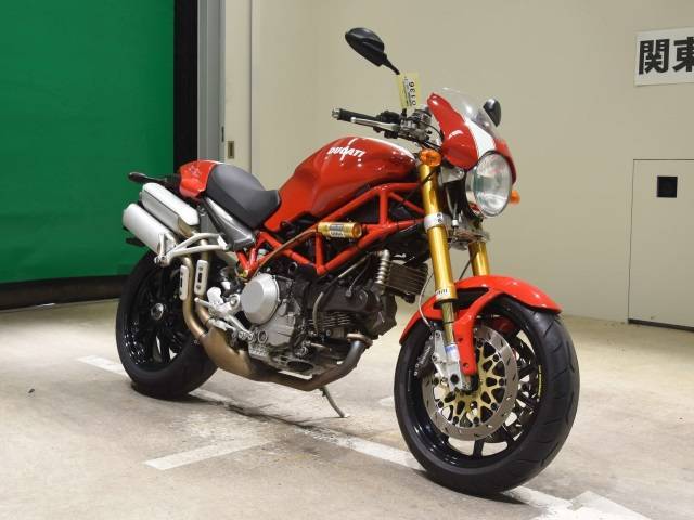 Ducati monster s2r 1000 use and maintenance manual