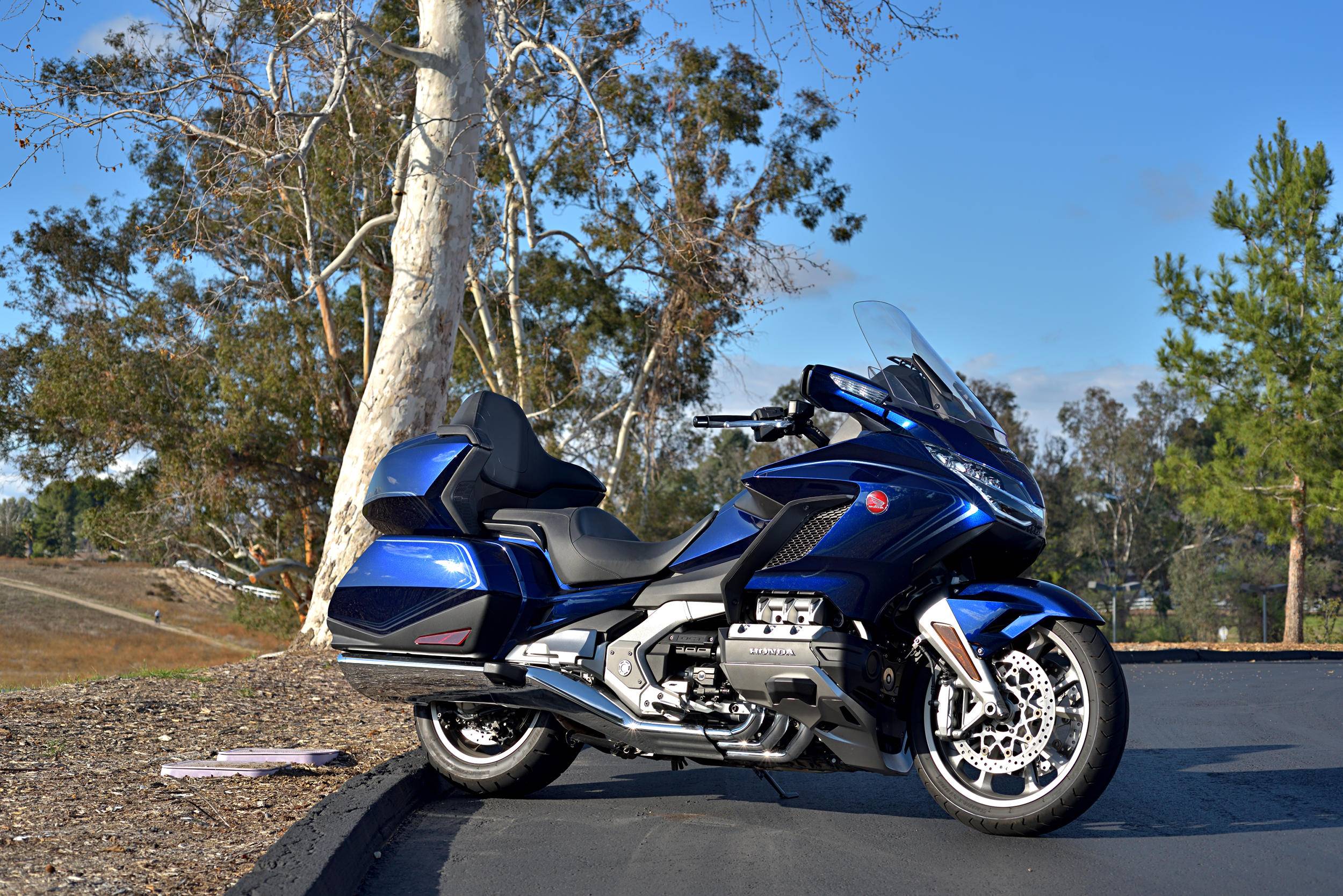 2018 honda gold wing first look | 18 fast facts