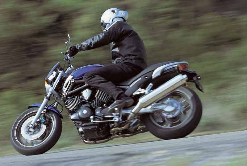 Yamaha bt 1100