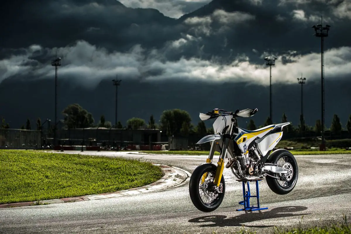 2023 husqvarna fs450 supermoto guide