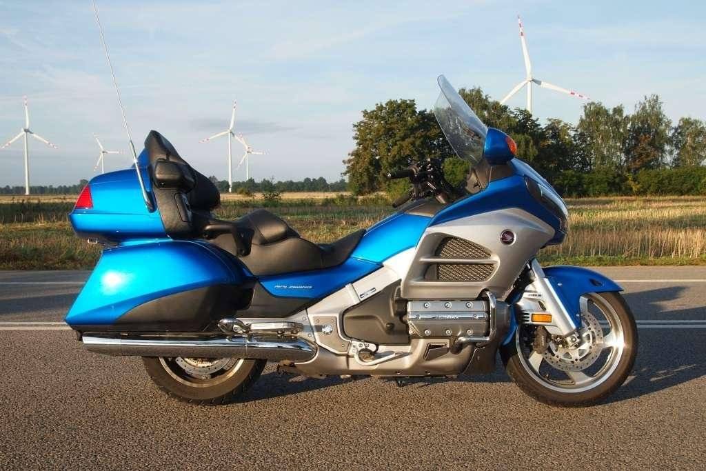 Хонда gl 1500 gold wing — внушительный туристический мотоцикл