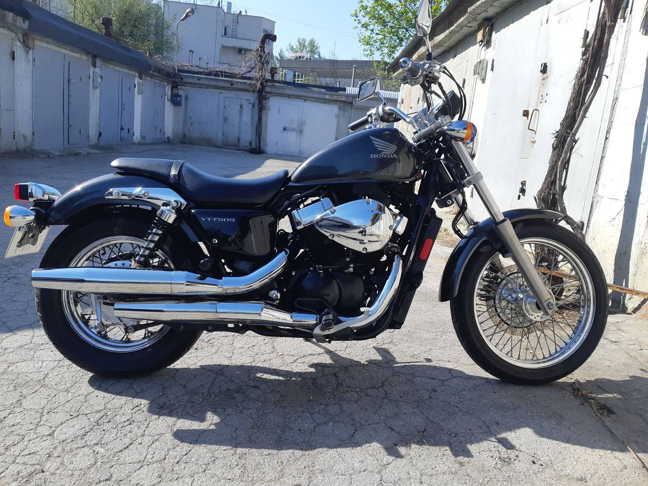 Honda vt 750 shadow