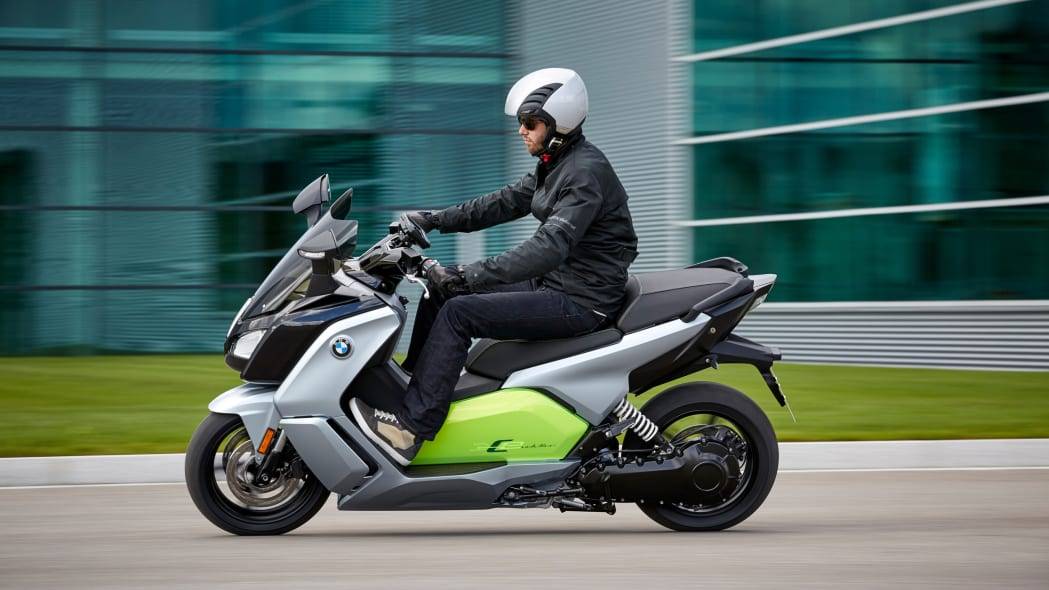 Скутер bmw c evolution