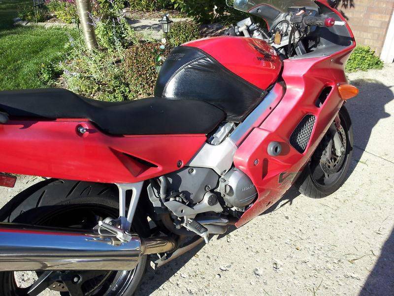 Honda vfr800f (interceptor): review, history, specs - bikeswiki.com, japanese motorcycle encyclopedia