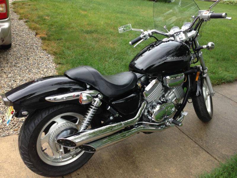 Мотоцикл honda magna vf750c – это надо знать