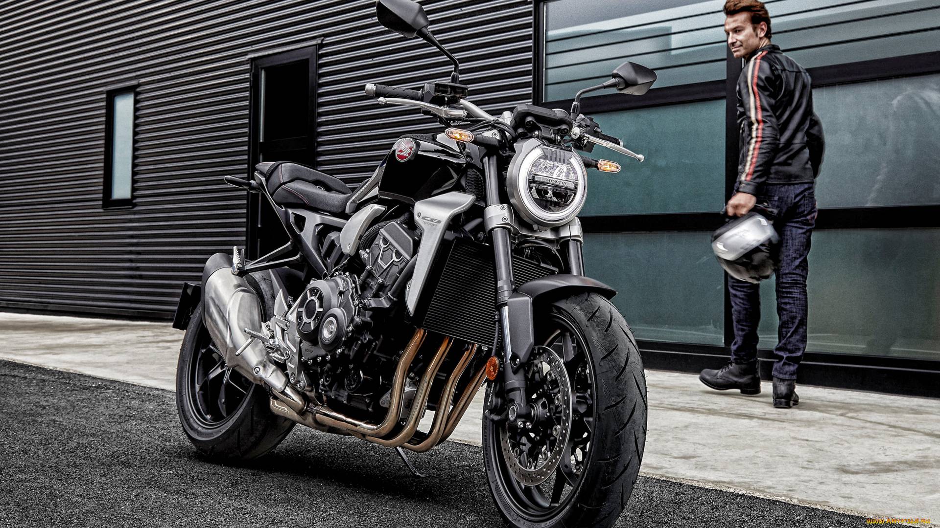 Мотоцикл honda cb 1000 - является отличной моделью для своей ниши