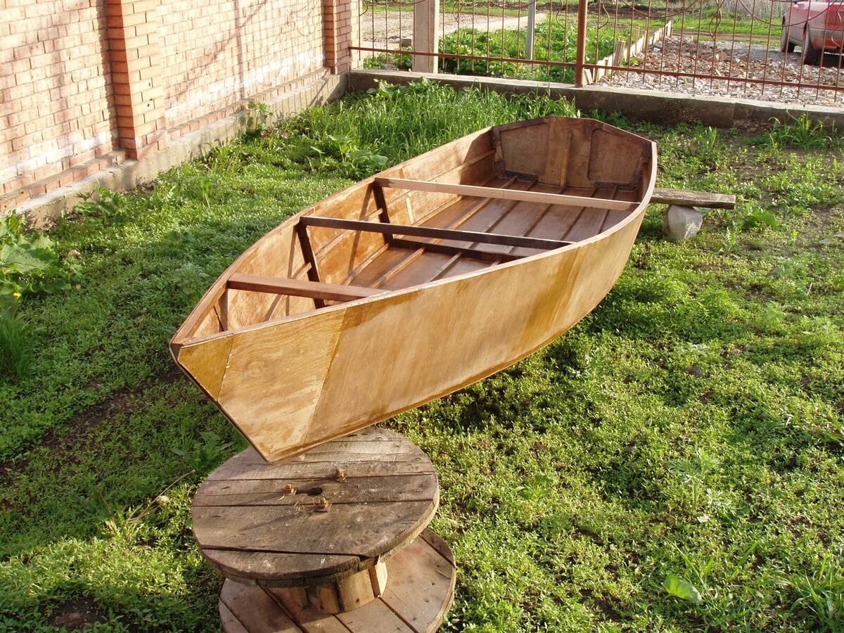 Как сделать лодку своими руками: инструкция с пошаговой схемой сборки из фанеры лодки-плоскодонки + чертежи с размерами и все этапы раскроя