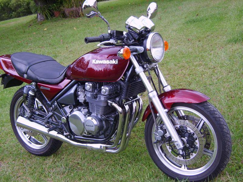 Review kawasaki zephyr 550 | about motorcycles