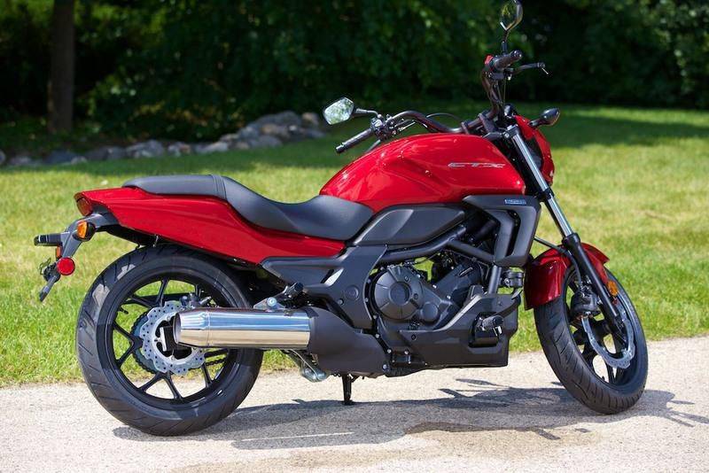 Honda ctx700 / ctx700n: review, history, specs