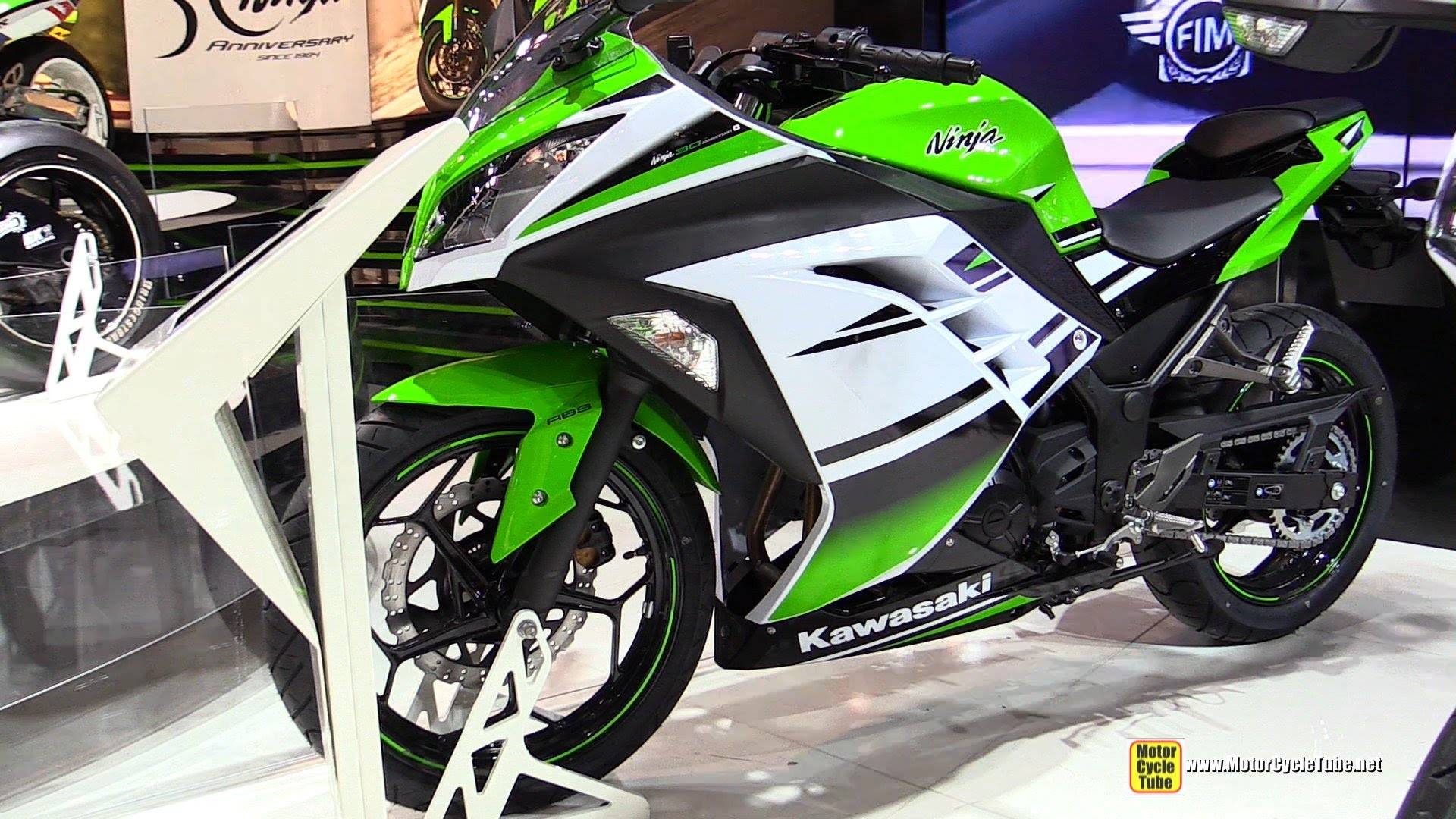 Kawasaki ninja 300 (2012-2017) review and used buying guide | mcn