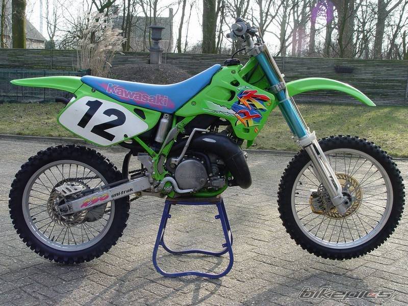 Kawasaki kx 250 – это легендарный кроссовый мотоцикл