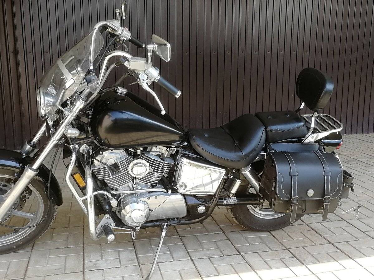 Мотоцикл honda vt 1100 c 1993