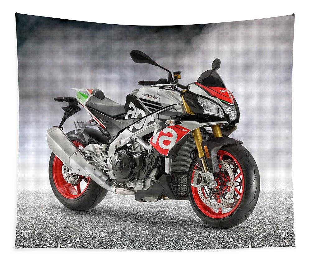 2017 aprilia tuono v4 1100 review (rr & factory) | 16 fast facts