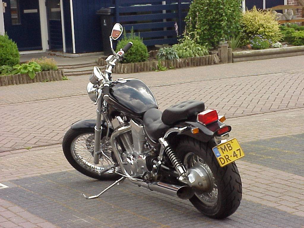 Обзор suzuki intruder vs 1400 (vs1400) и технические характеристики. мотоцикл "сузуки-интрудер": технические характеристики и отзывы