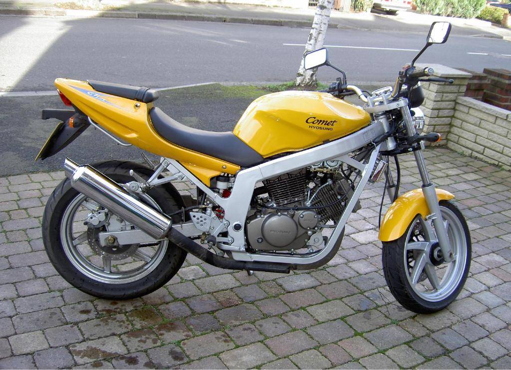 Мотоцикл hyosung gt 250 comet 2009