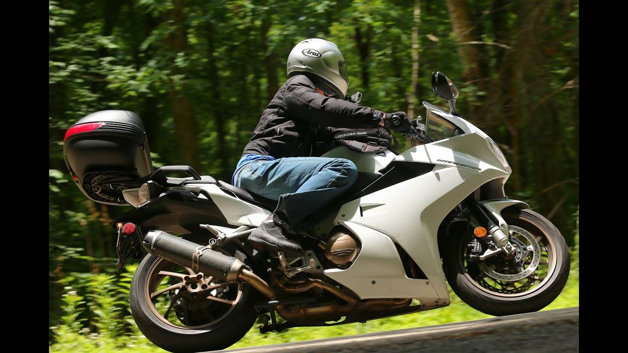 Мотоцикл хонда vfr 800 interceptor - один из лучших экземпляров в классе