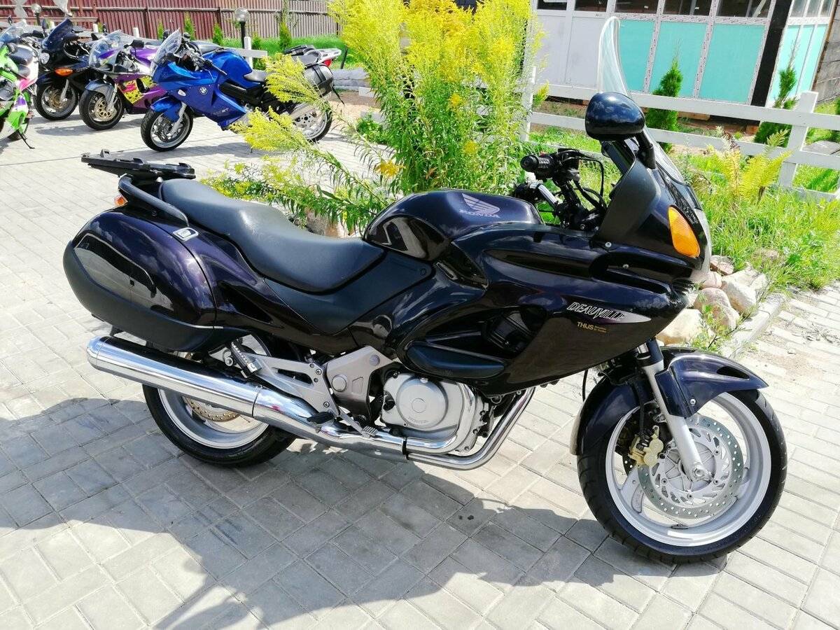 Honda nt650v deauville (1998-2006): review & buying guide
