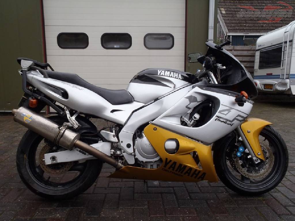 Обзор старушки yamaha yzf 600 r thundercat 1997 года