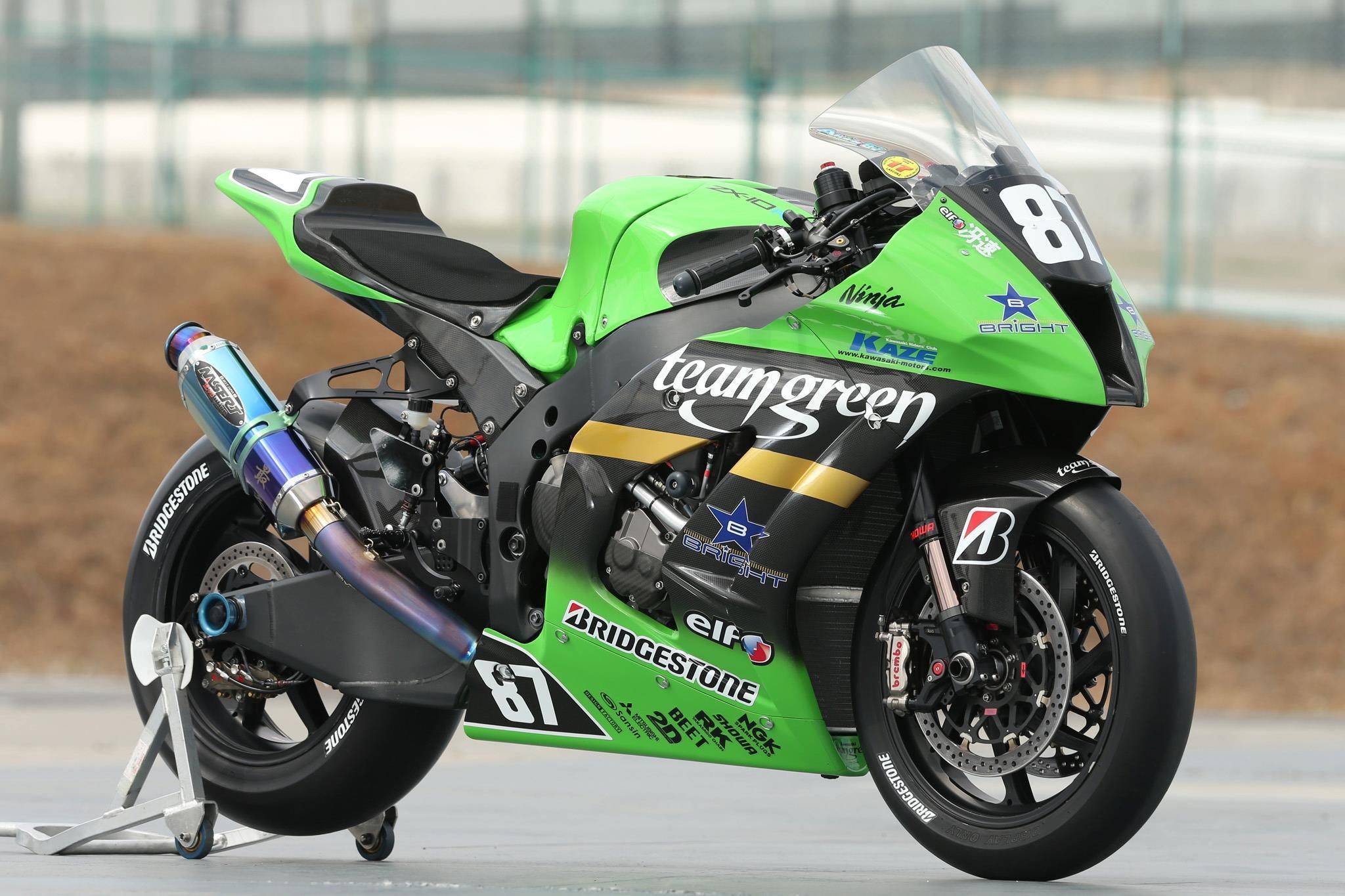 Kawasaki zx-10r (2016-on) review | speed, specs & prices | mcn