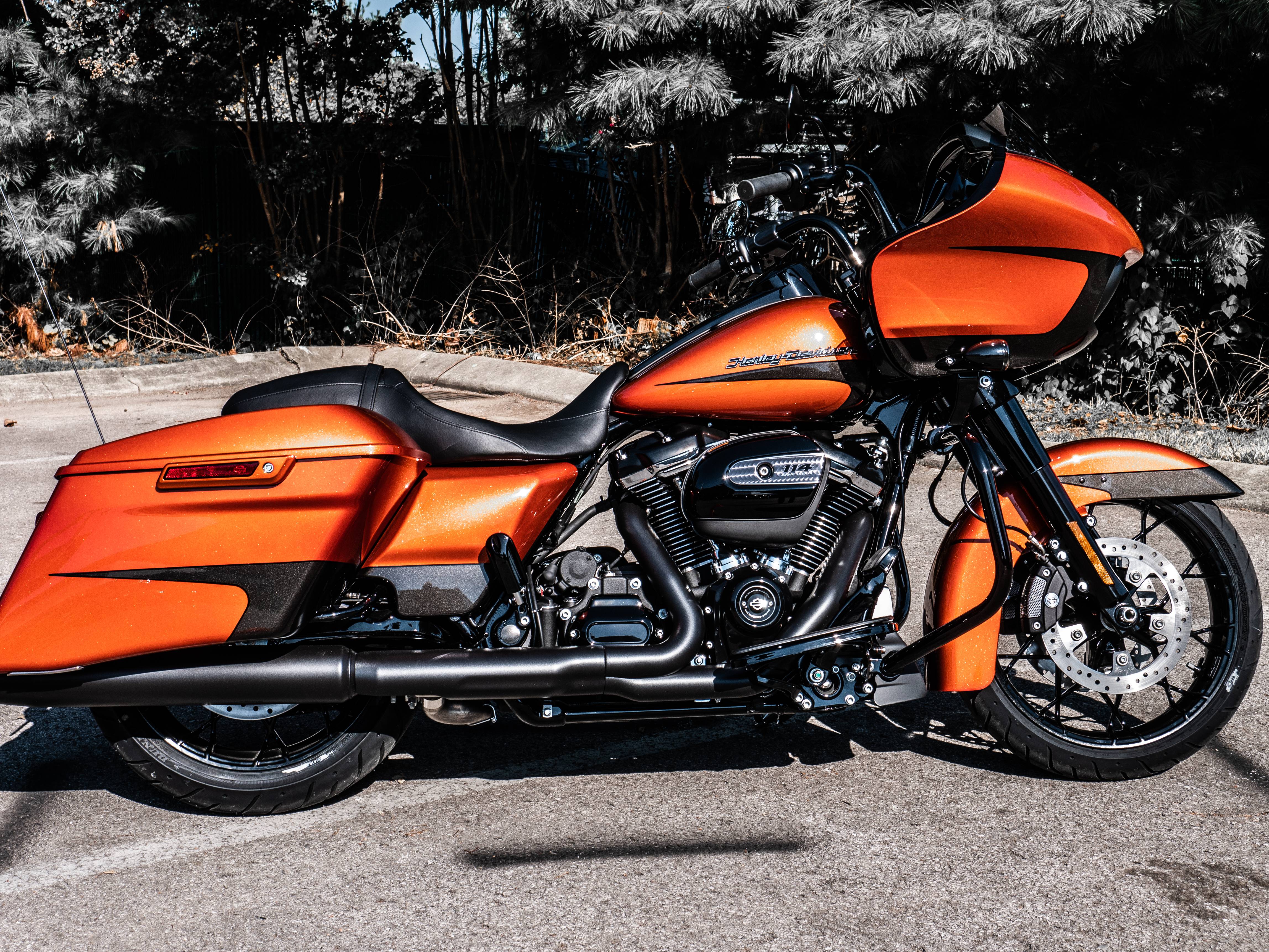 Harley-davidson road glide special