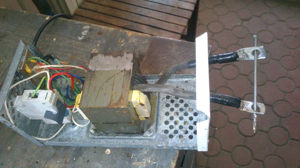 Контактная сварка из микроволновки своими руками