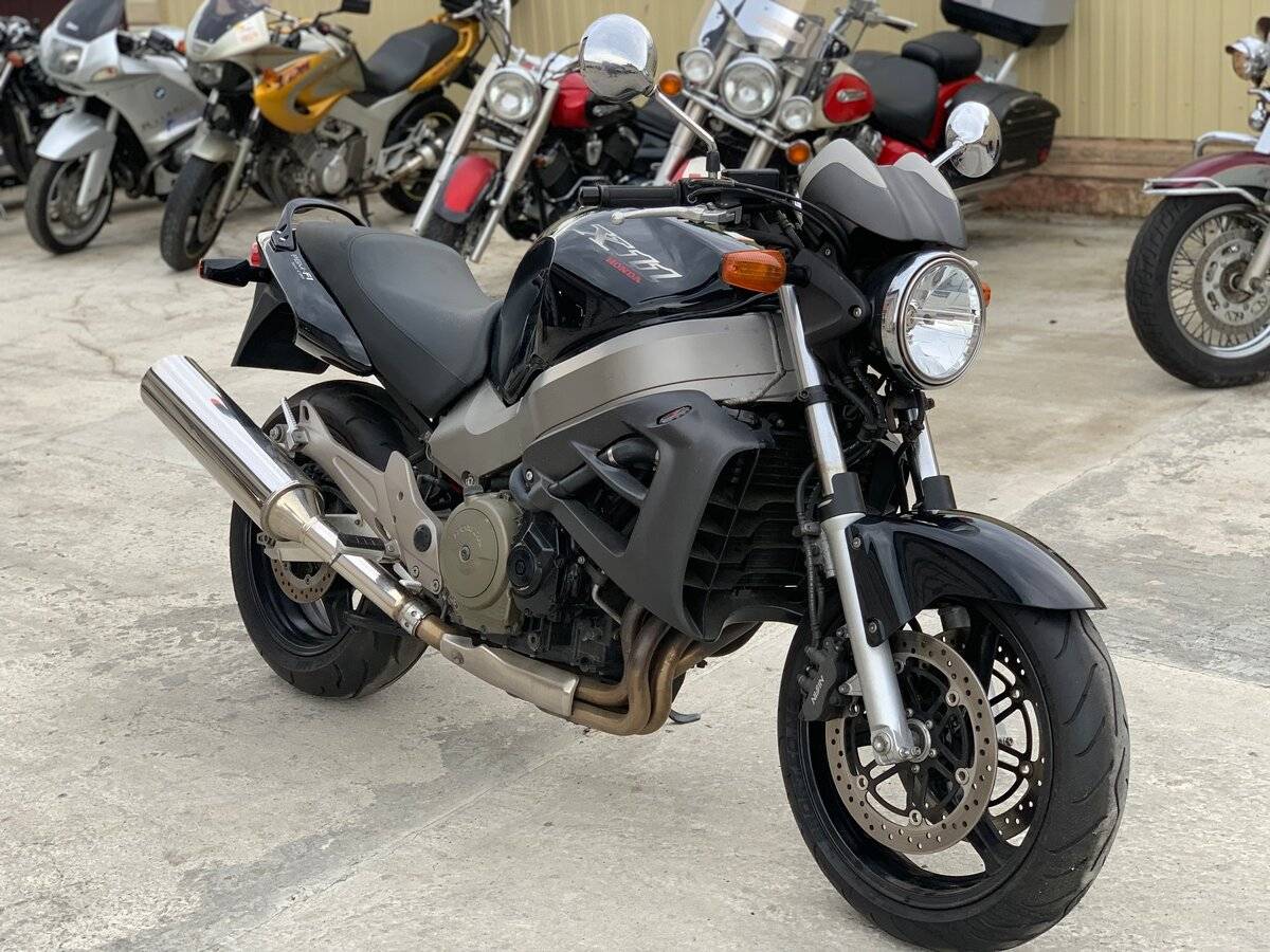 Honda x-11 cb 1100 sf x-eleven 2000 | about motorcycles