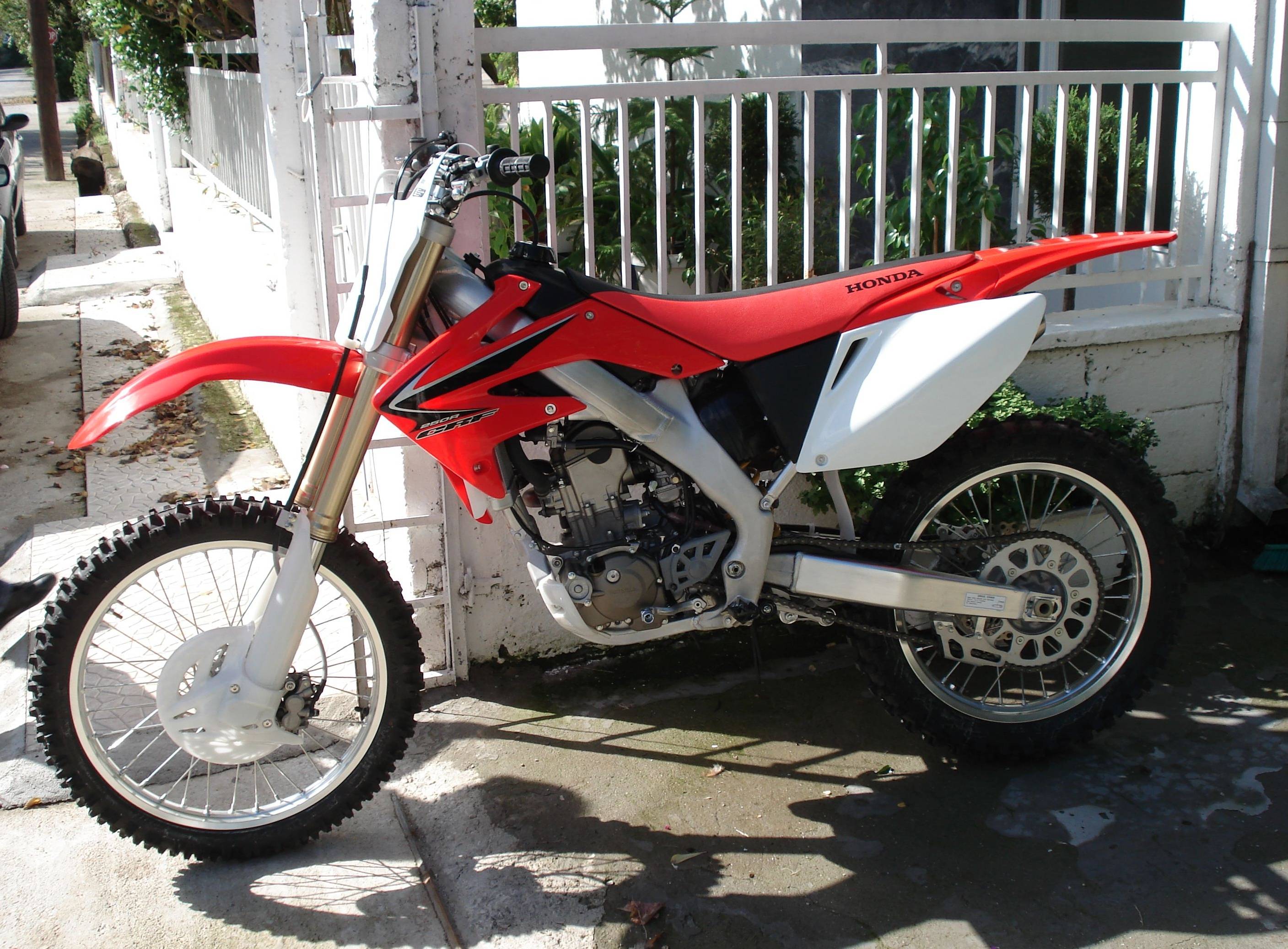 Мотоцикл honda crf 250 r 2008 - поясняем все нюансы