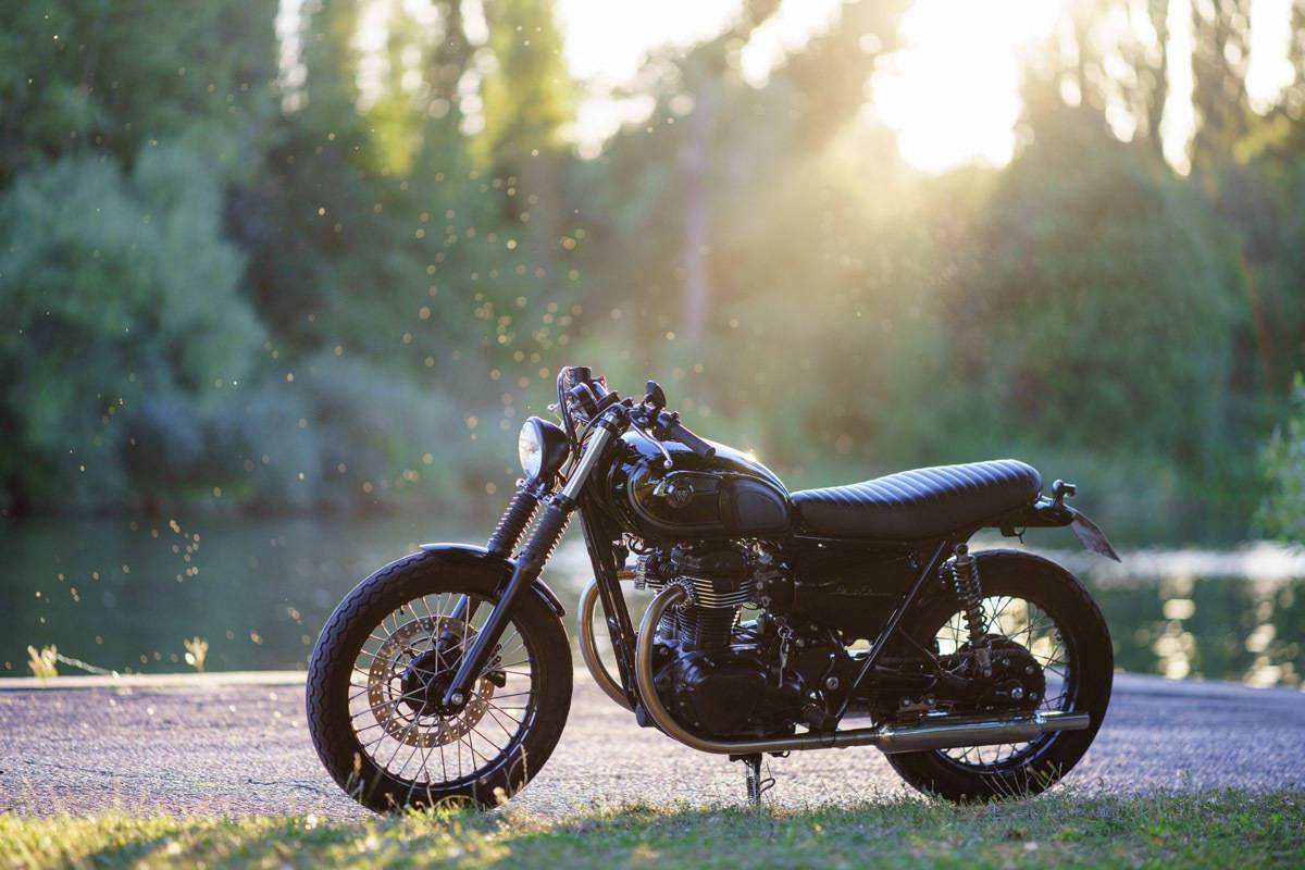 Обзор мотоцикла kawasaki w800 — bikeswiki, энциклопедия японских мотоциклов