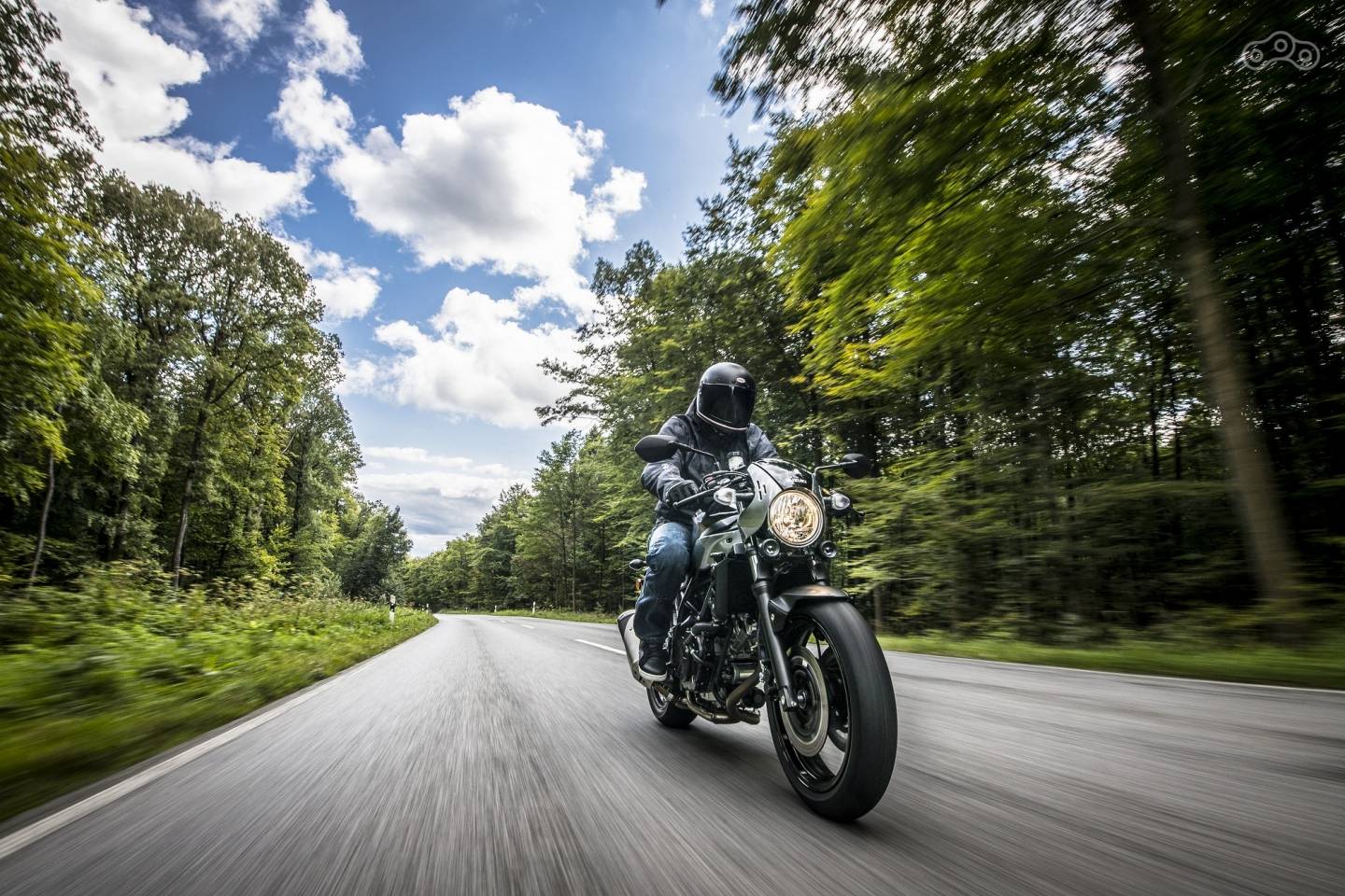 Suzuki dl-650 v-strom «выбираем подержанный «стрём»» — omsk-mazda