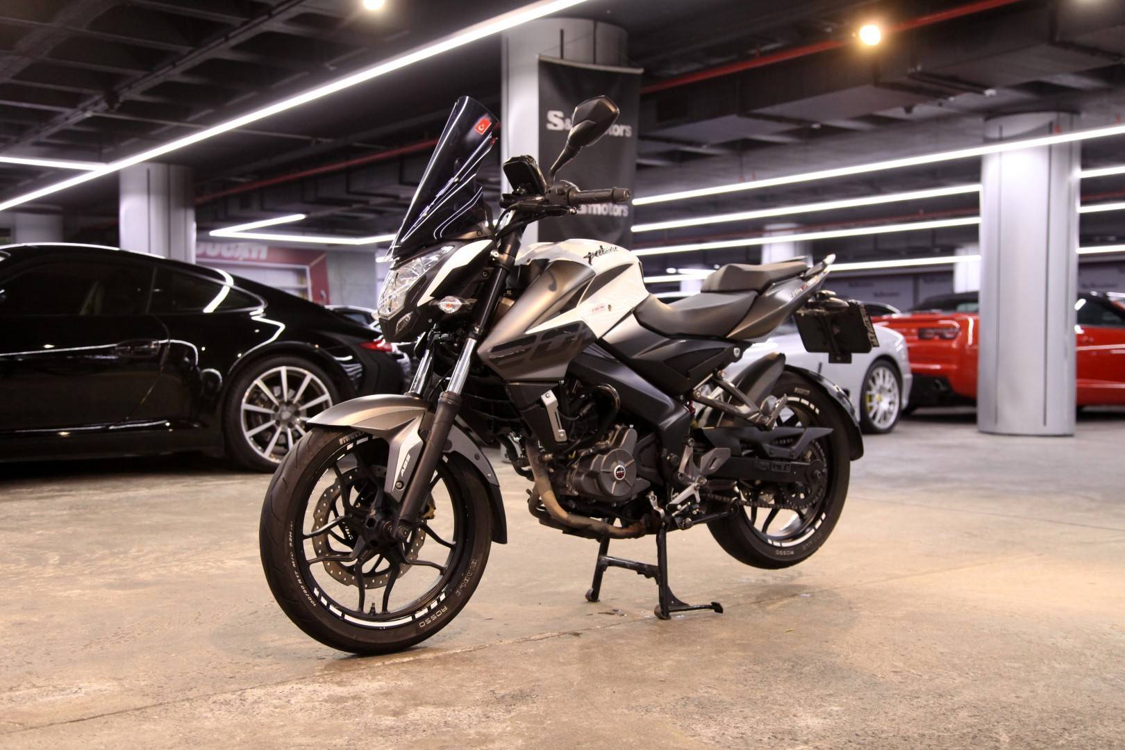 Bajaj pulsar ns 200 (ns200) – технические характеристики индийского закоса под спорт
