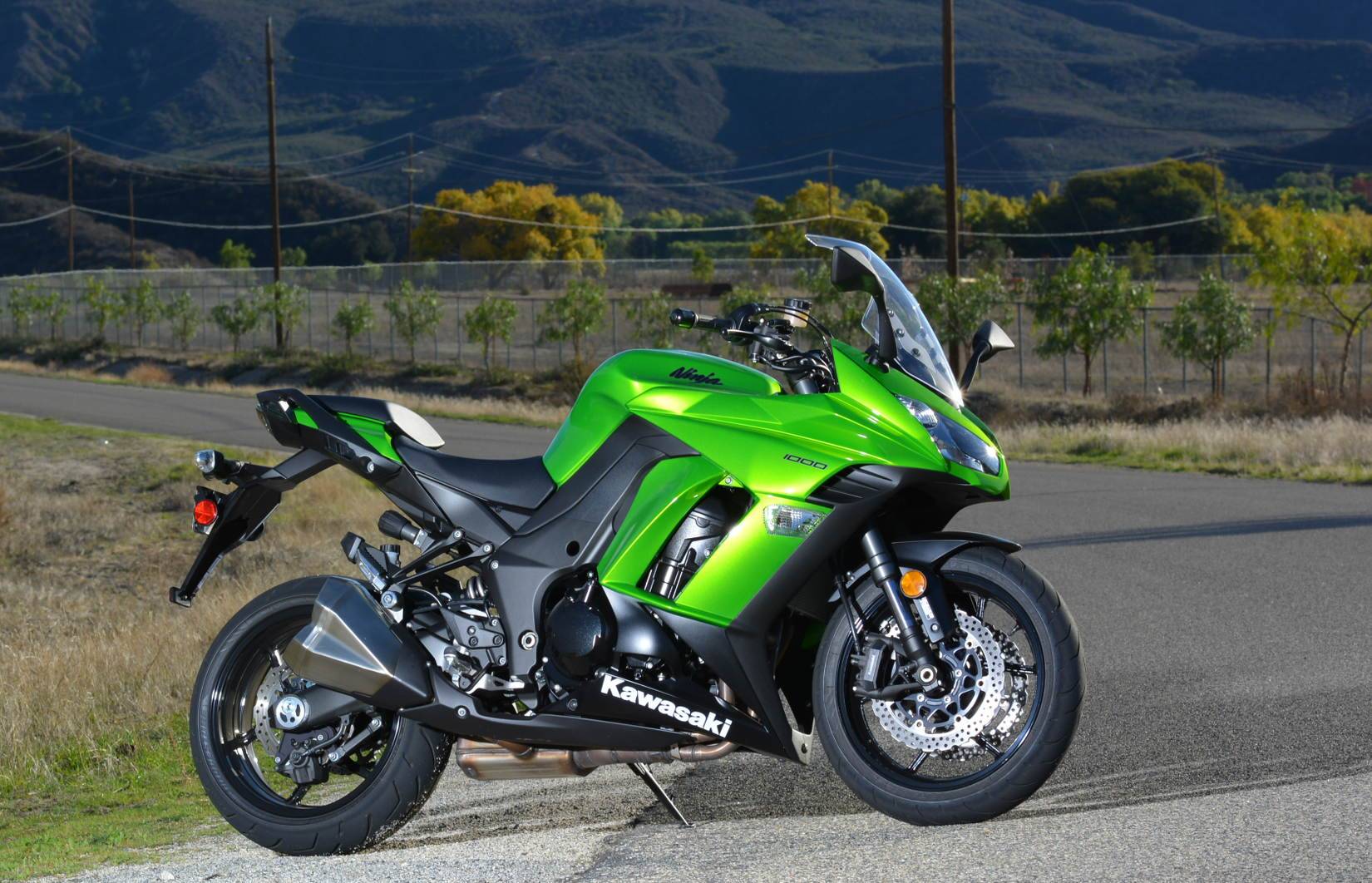 Обзор мотоцикла kawasaki z1000 / ninja 1000sx