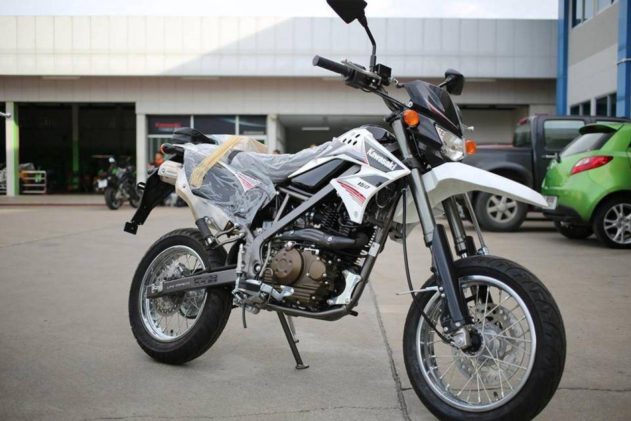 Kawasaki d-tracker