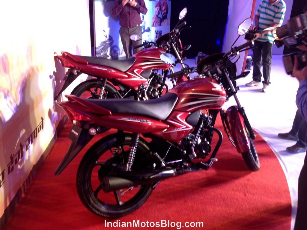 Motorcycle guide: 2012 honda dream yuga specification