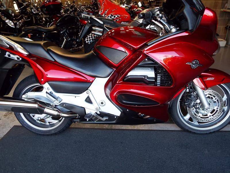 Мотоцикл honda st1300 pan-european abs 2003 (видео)