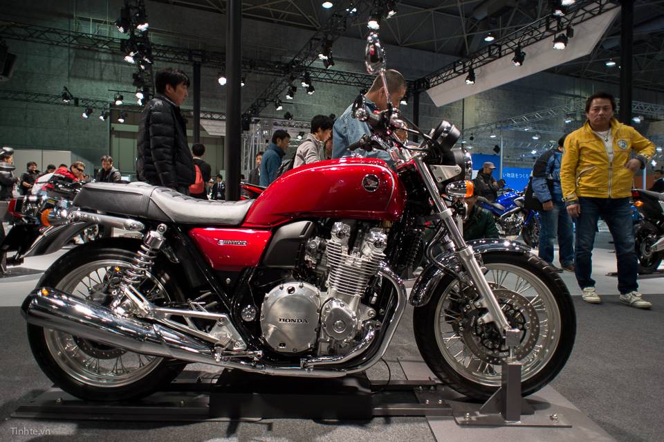 Хонда св 1100 мотоцикл. обновление honda cb1100 и cb1100ex 2014. видео и фото